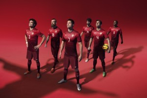 开云体育登陆入口-中超第29轮最佳阵容：海港国安泰山各2人，3人书写传奇教练拉莫斯